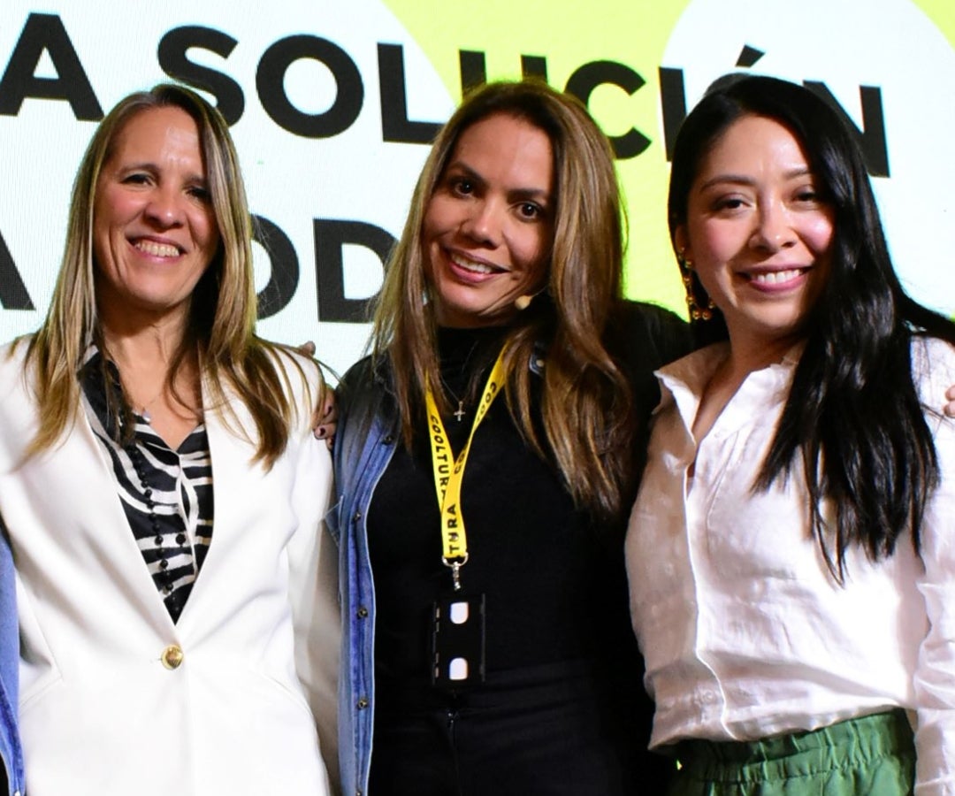 María de Aguirre, CHRO & CMO en Sura Investment; Johana Kerguelen, directora en Caramelo Escaso; y Ariana Mares, VP de talento humano en Sura Investment.