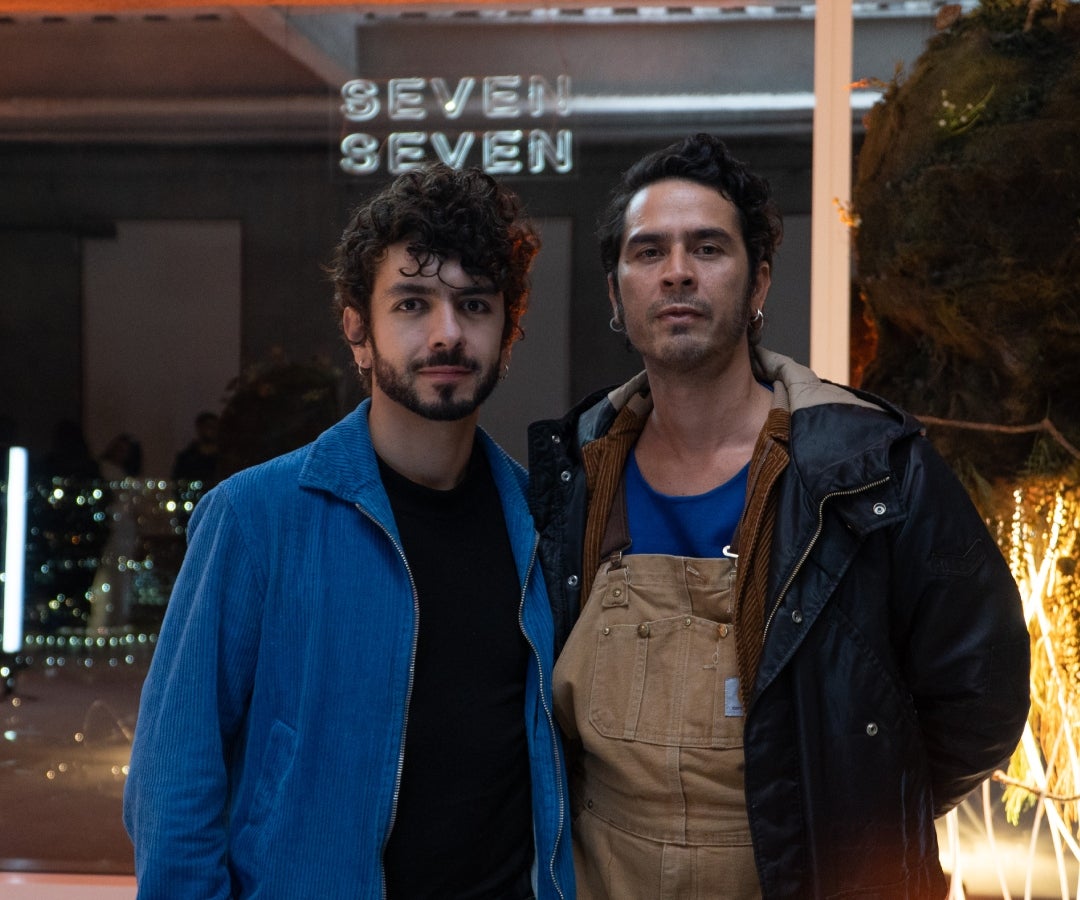 El artista, Felipe Lozano; y Camilo Delgado Aguilera, fotógrafo y director.