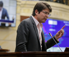 Miguel Uribe, senador de la República Miguel Uribe, senador de la República