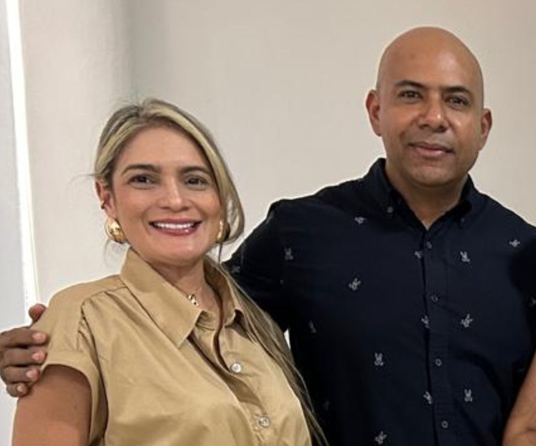 De Movistar Empresas, Sandra Milena Tapia, gerente Comercial Caribe, y Ángel Rafael Beleño Calderón, gerente Nacional Comercial.