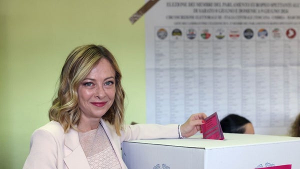 Meloni de Italia gana votación de la UE mientras extrema derecha gana en el bloque