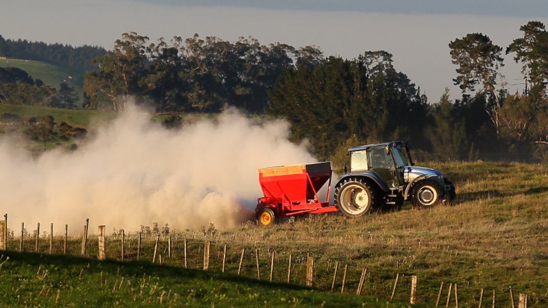 Agricultores de la UE preocupados por promesas de deportaciones de Donald Trump