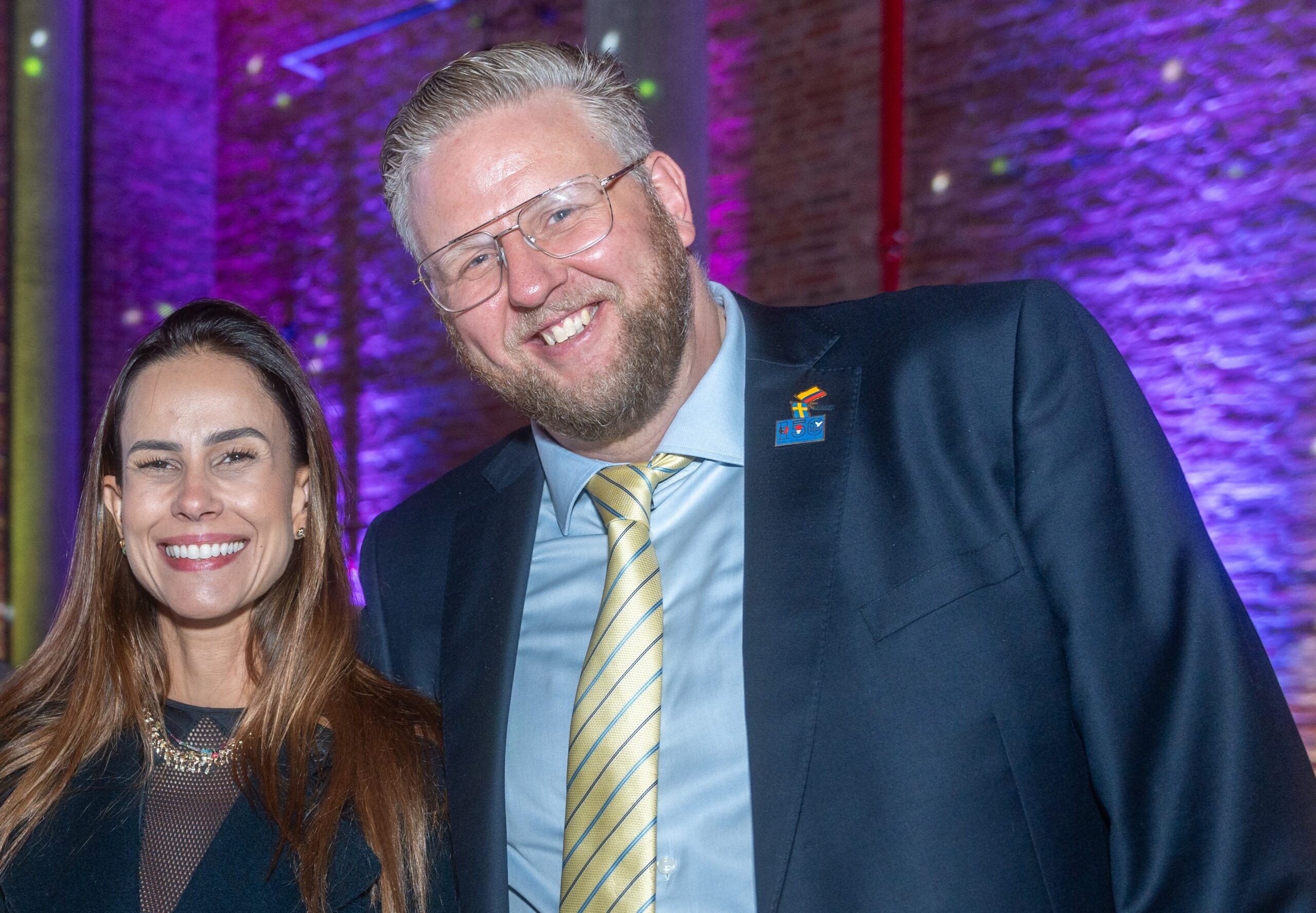 Kamilla Florentino, exdirectora administrativa de Axenya, y Erik Krantz, jefe de Administración y Asuntos Consulares