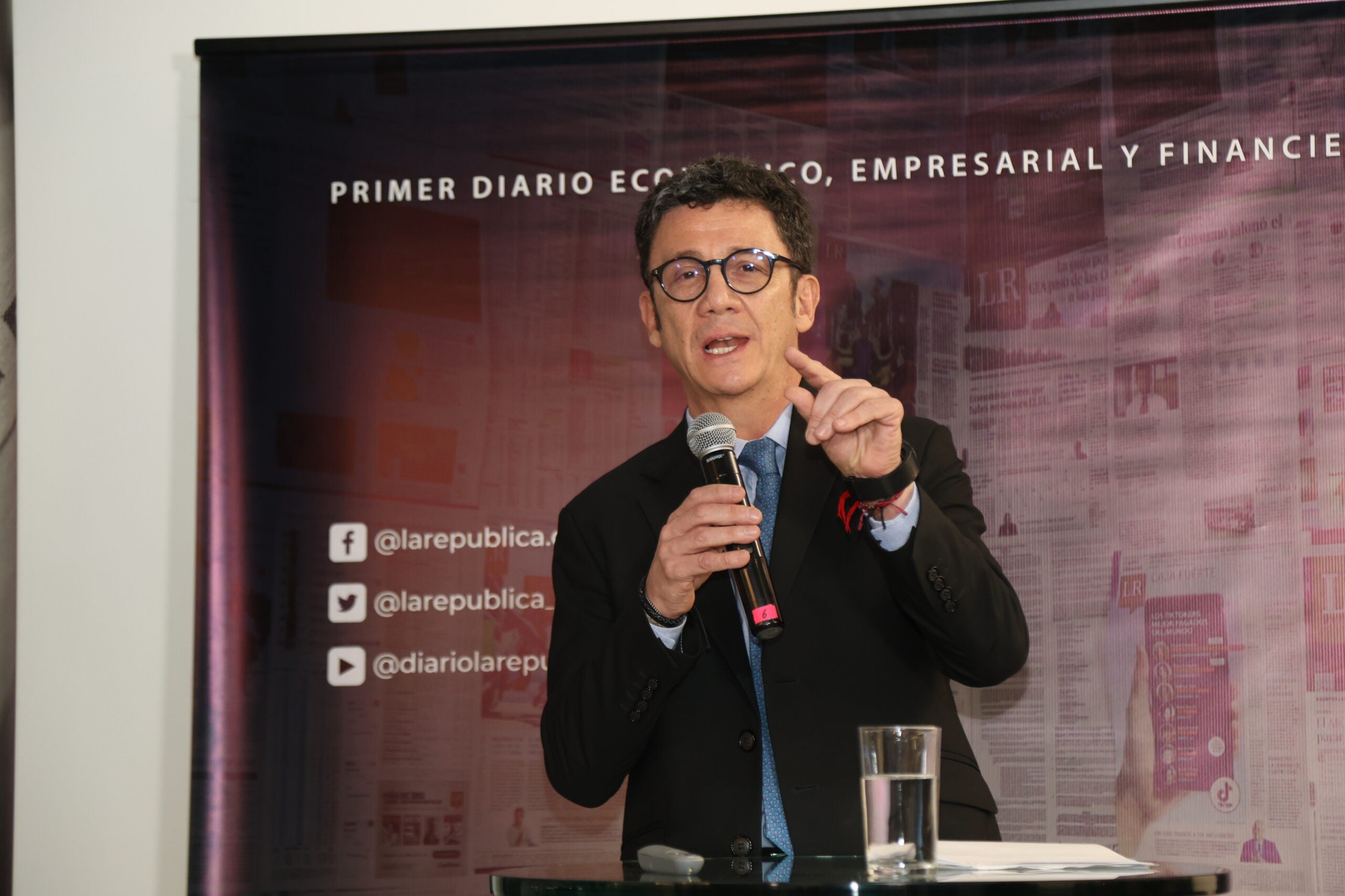 Billy Escobar, superintendente de Sociedades