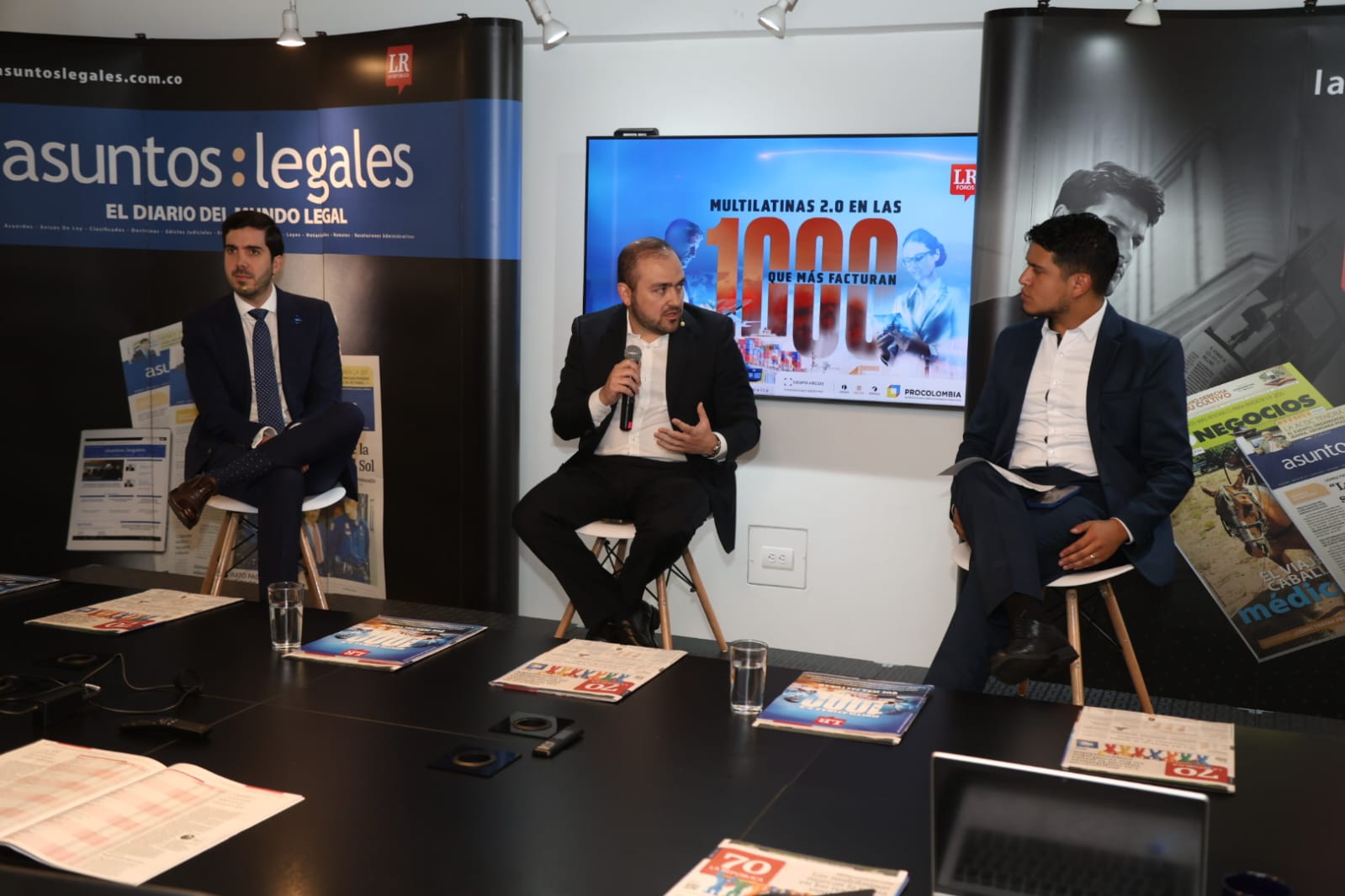 Juan Esteban Mejía, gerente de Asuntos Corporativos y de Presidencia Grupo Argos y Jaime Eduardo Ossa, vicepresidente financiero de Alpina