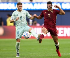 Venezuela venció a México y es la segunda clasificada a cuartos de la Copa América Venezuela venció a México y es la segunda clasificada a cuartos de la Copa América