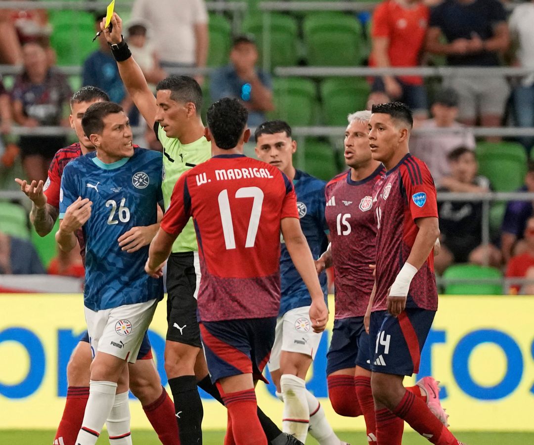 Costa Rica concluyó su participación en copa con una victoria de 2-1 sobre Paraguay