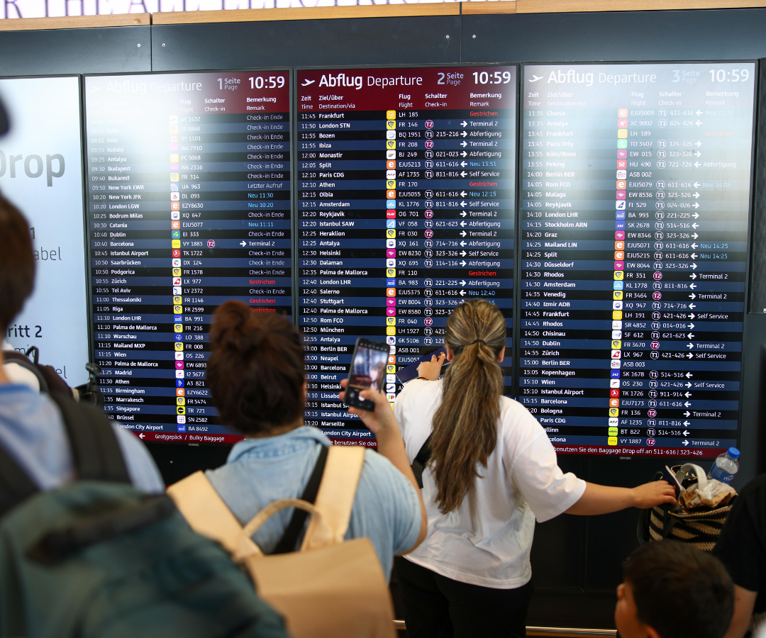 Un apagón informático a nivel mundial afectó a las aerolíneas, que tuvieron que retrasar sus vuelos.