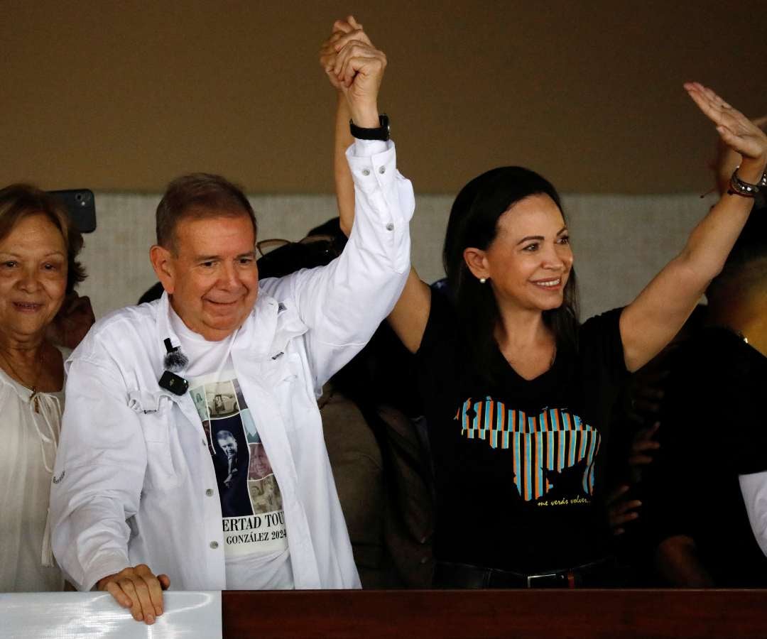 Edmundo González, líder de la oposición venezolana, junto a María Corina Machado