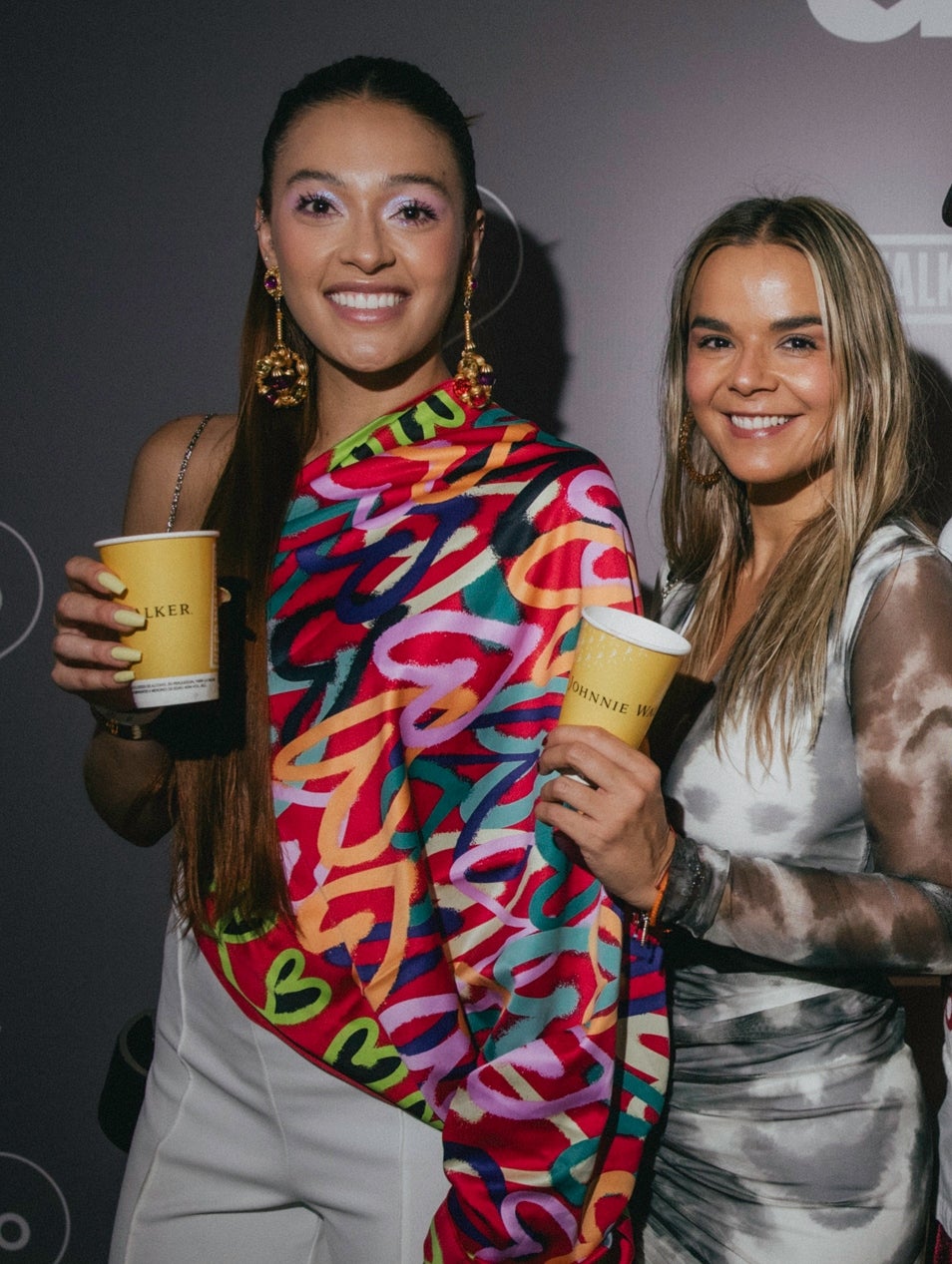 De Diageo, Sara Granados, ejecutiva, y María José Neira, directora de Cultura y Entretenimiento