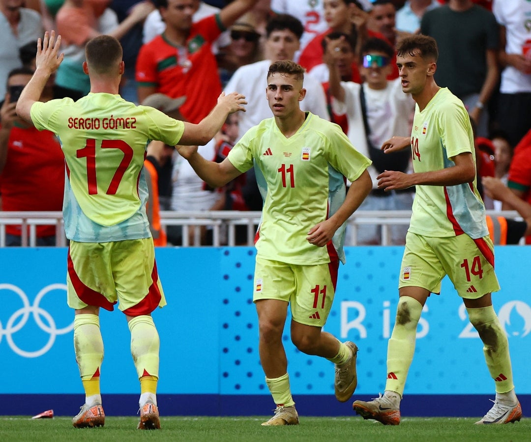 Sergio Gómez y Fermín López, futbolistas de España