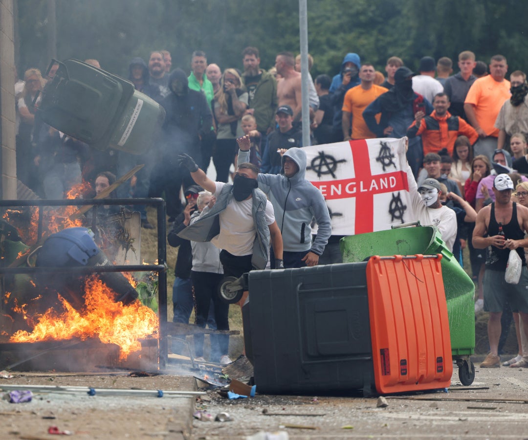 Continúan las manifestaciones en Reino Unido