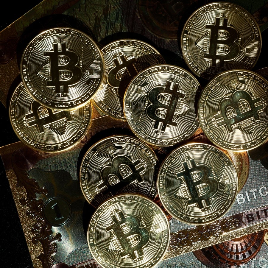 Las especulaciones sobre la identidad del creador de Bitcoin