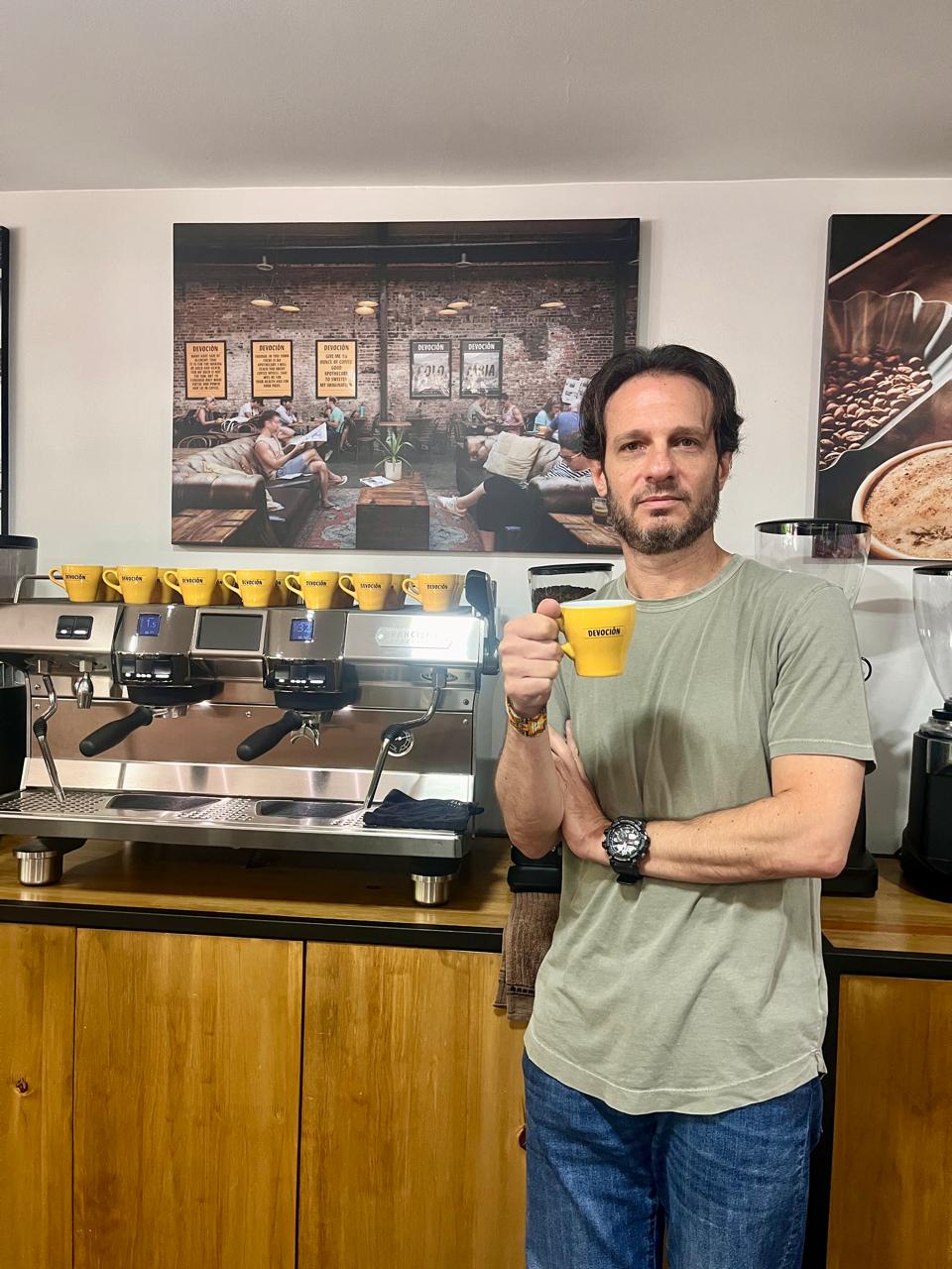 Elliot Sutton, gerente general de Café Devoción para Colombia