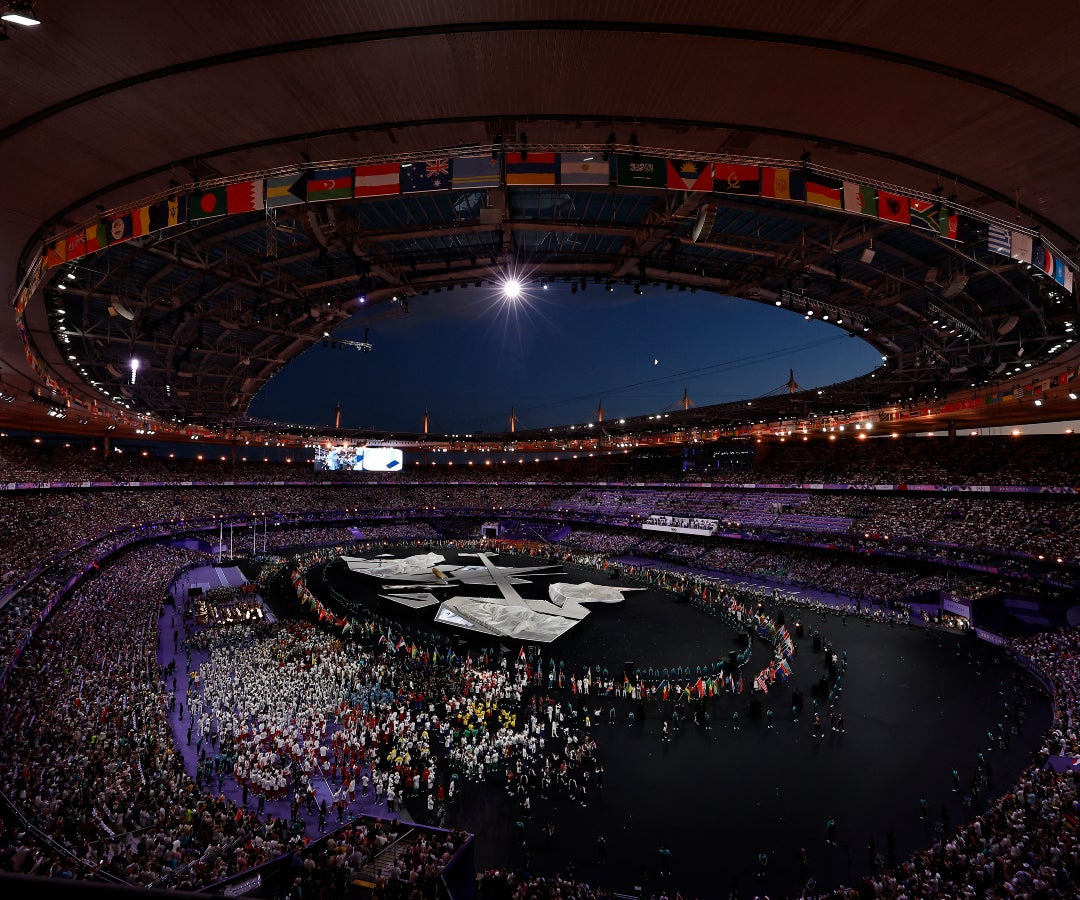Cae la noche en el Stade de France