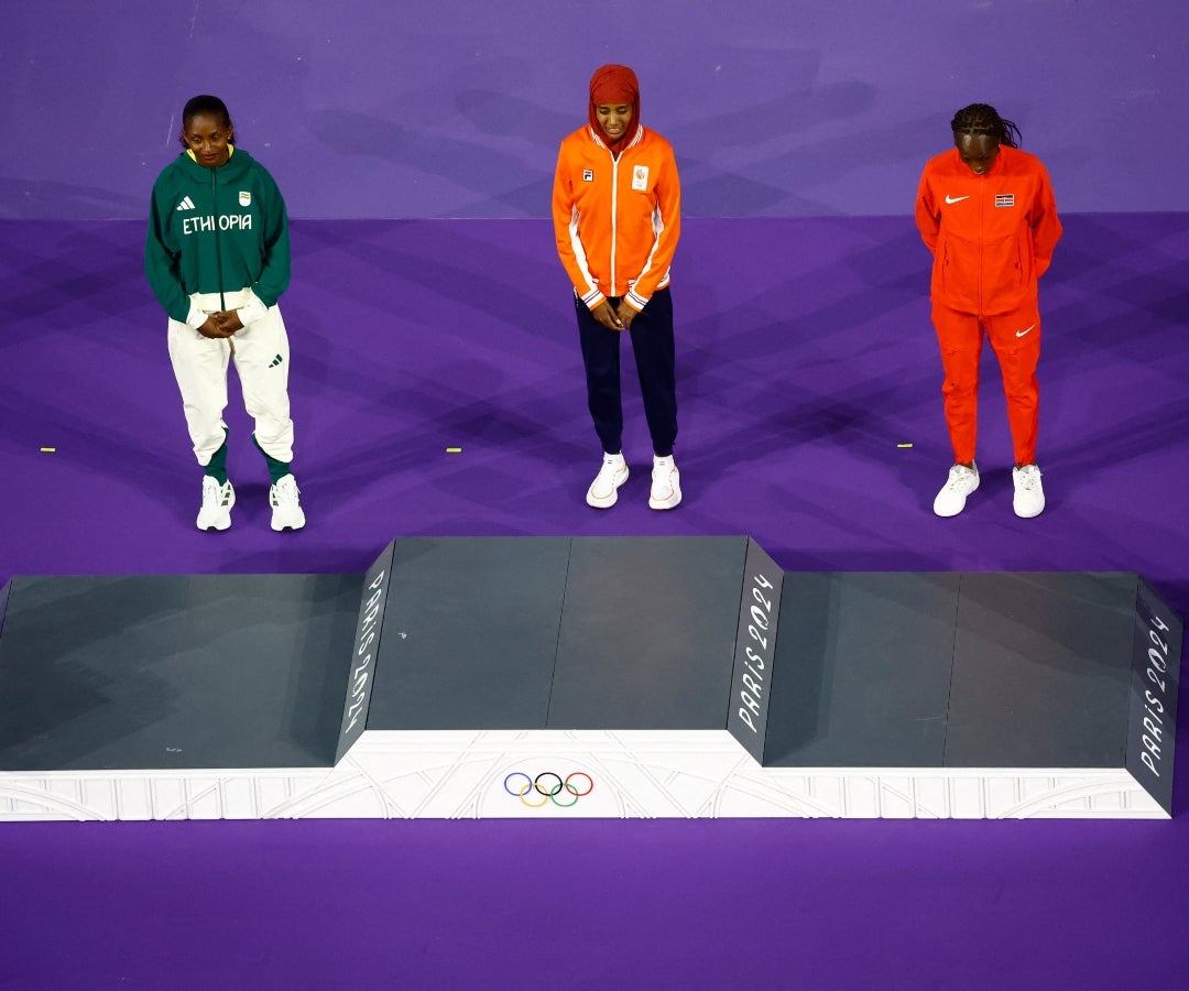 Premiación de la maratón femenina