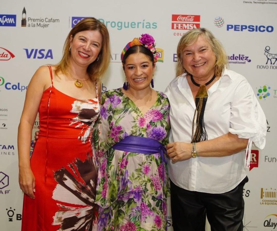 Bibiana Aido, representante de ONU Mujeres en Colombia; Nadia Sánchez, presidenta y fundadora de la ONG She Is y María Noel Baeza, directora regional de ONU mujeres para las américas y el caribe.