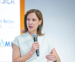 María Claudia Lacouture, presidenta de AmCham y de Aliadas María Claudia Lacouture, presidenta de AmCham y de Aliadas