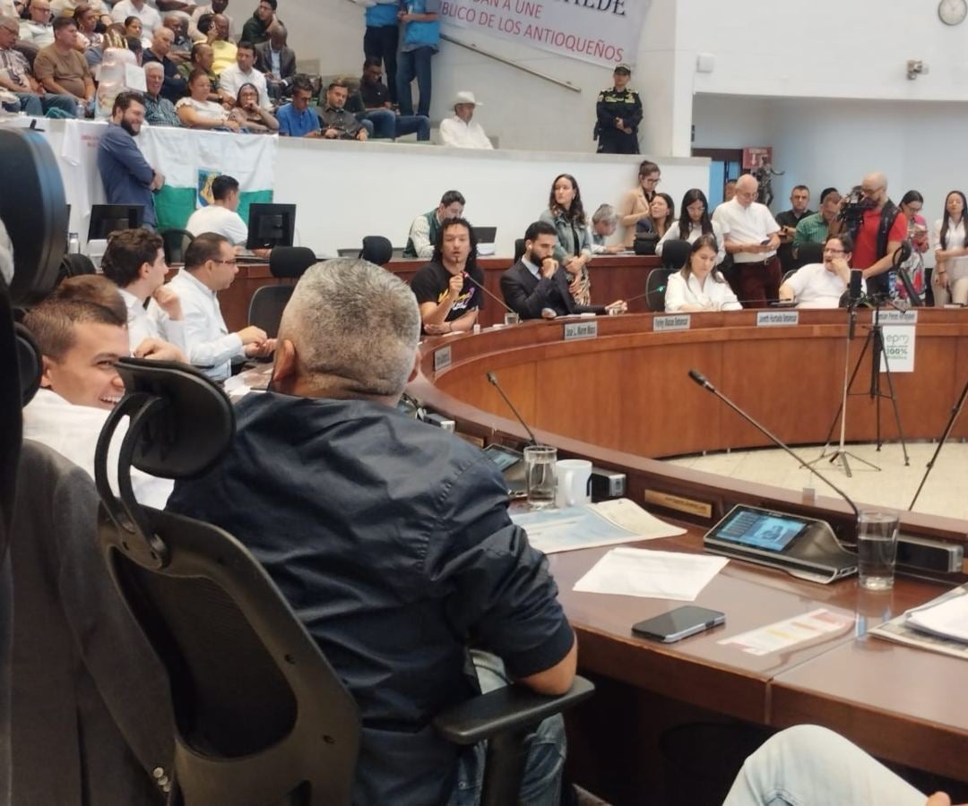 Intervención de José Luis Marín en el debate sobre la enajenación de la porción de EPM en TIgo.