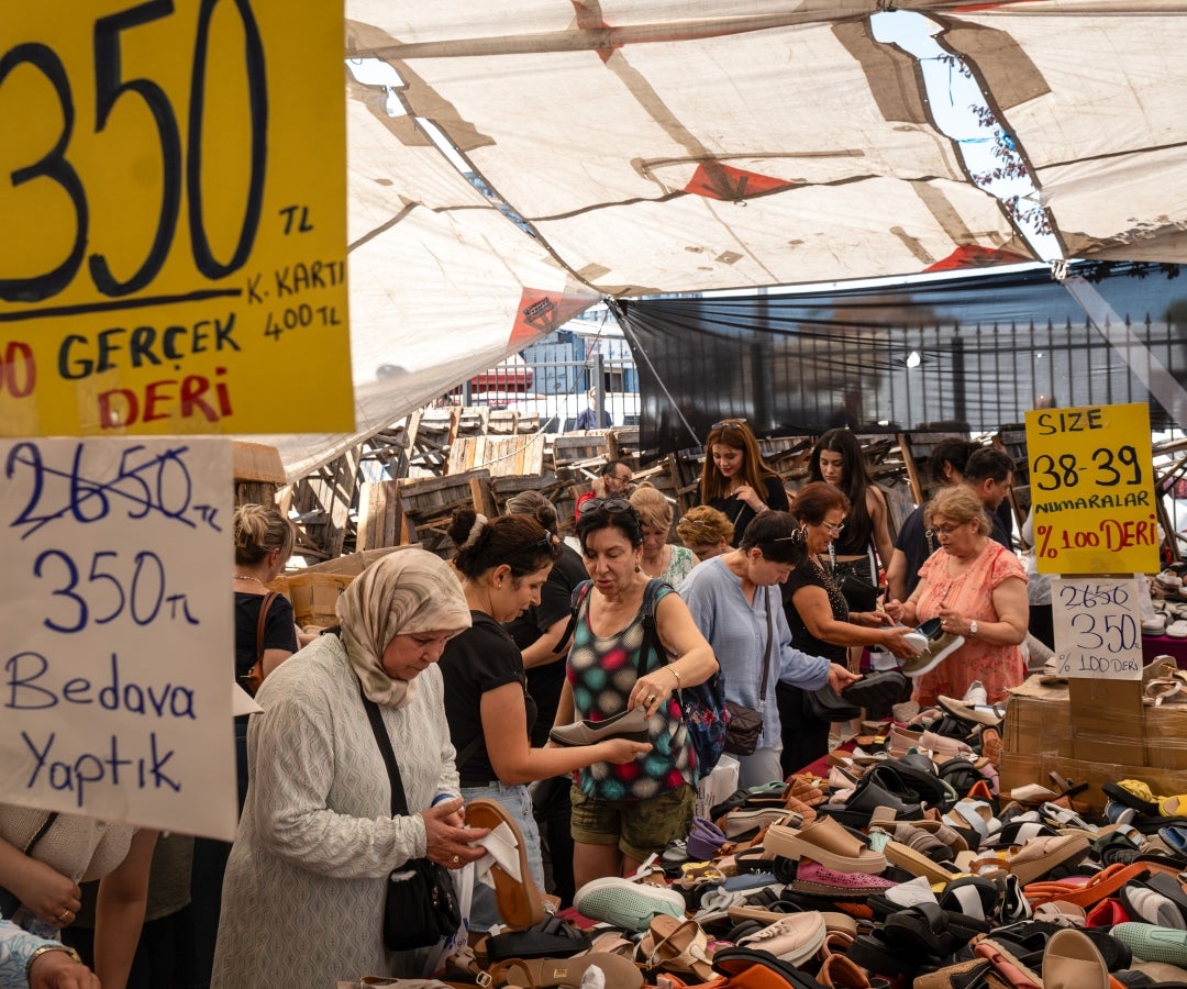 Mercado quincenal del distrito de Kadikoy, en Estambul, Turquía