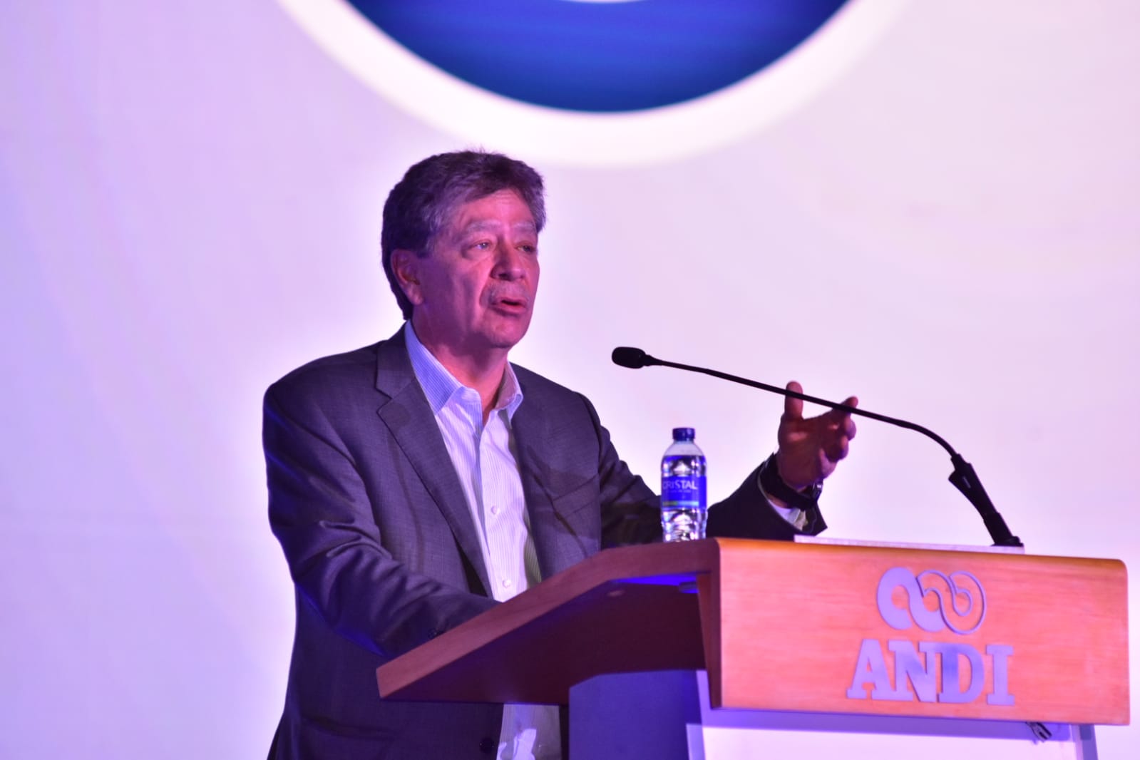 Bruce Mac Master, presidente de la Andi