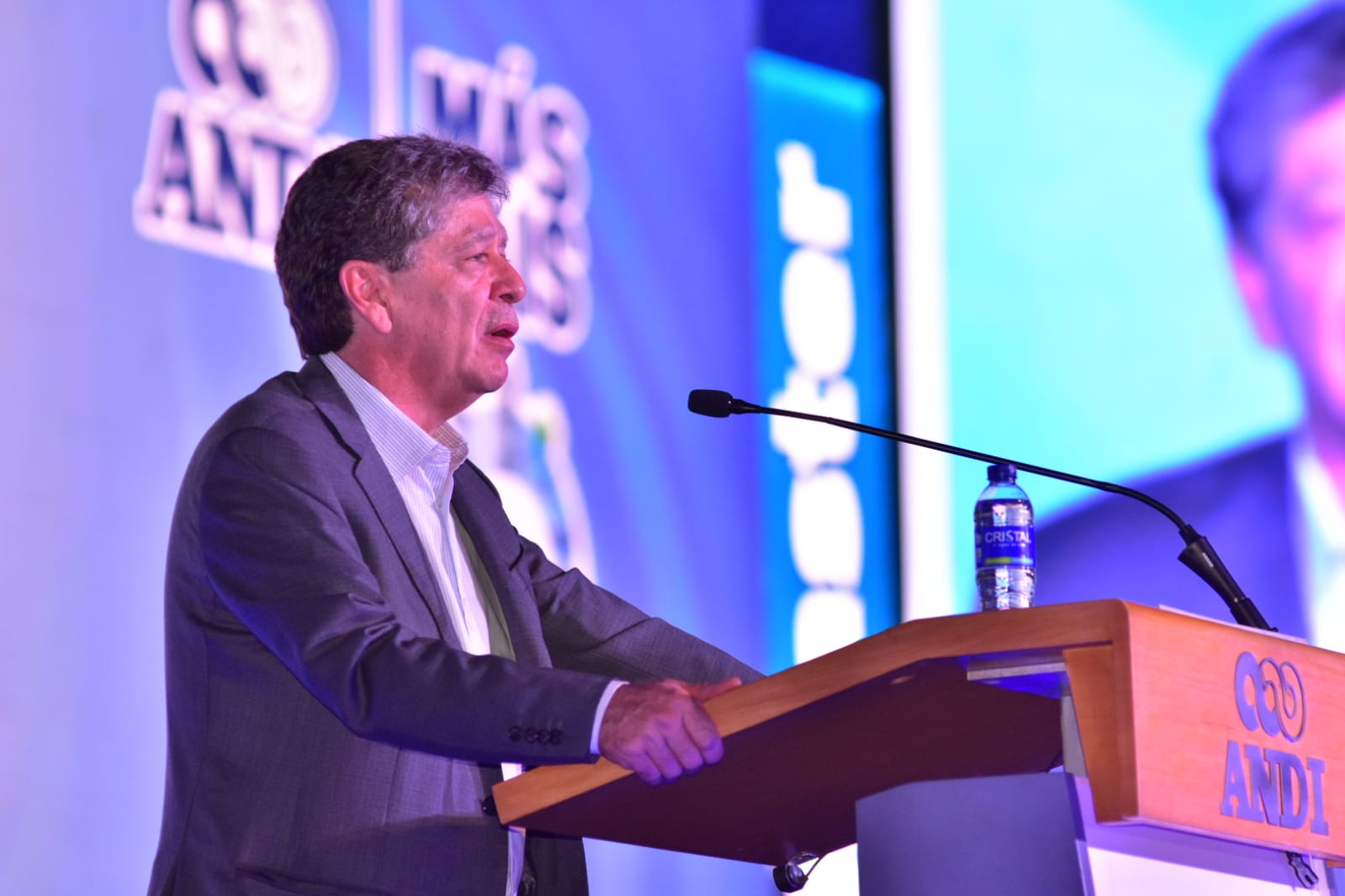 Bruce Mac Master, presidente de la Andi