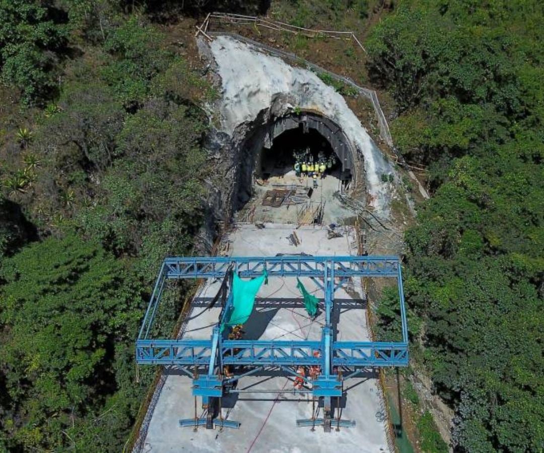 Túnel del Toyo