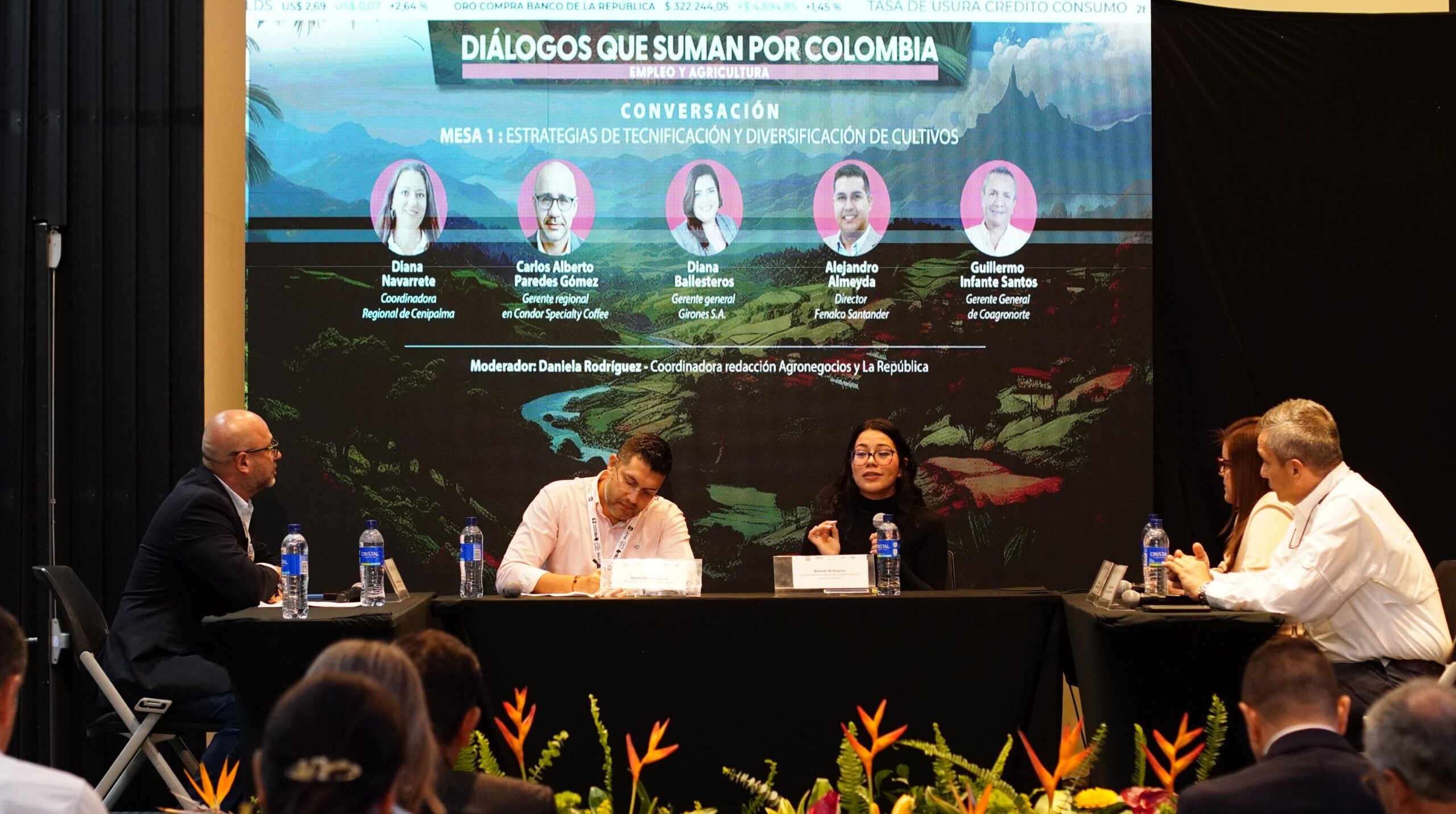 Foro LR “Diálogos que Suman por Colombia”