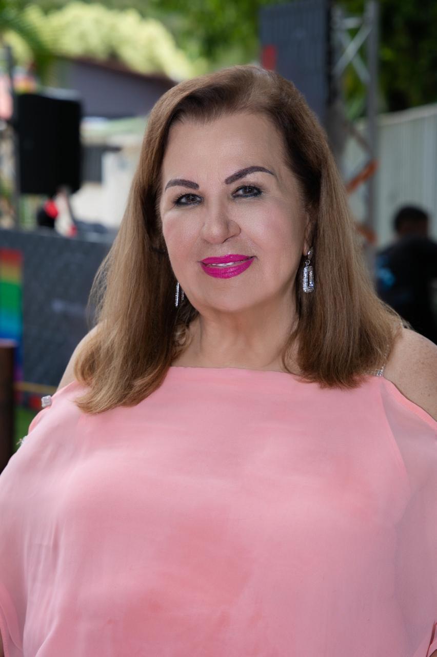 Esperanza Rivas, rectora Colegio Diana Oese