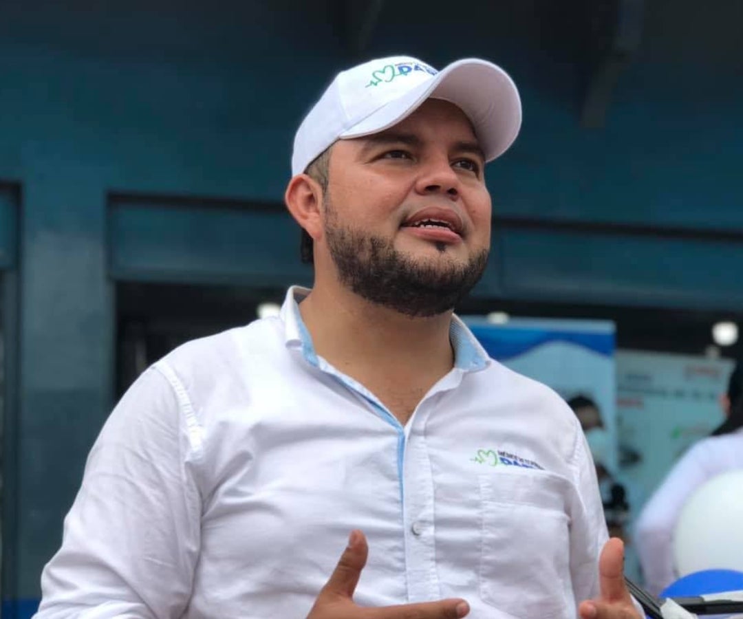 Darwin Flores