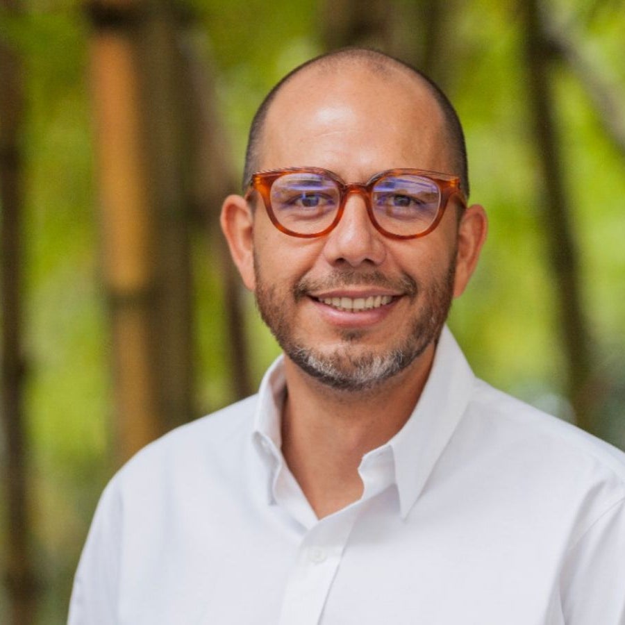 Luis Fernando Pérez Pérez renunció a presidencia de la Cámara de