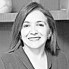 Evelyn Romero - abogada