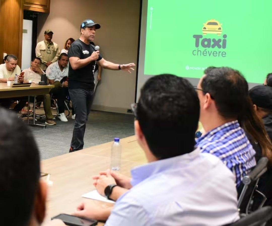 Barranquilla impulsa a taxistas con créditos para compra y mejora de vehículos sostenibles