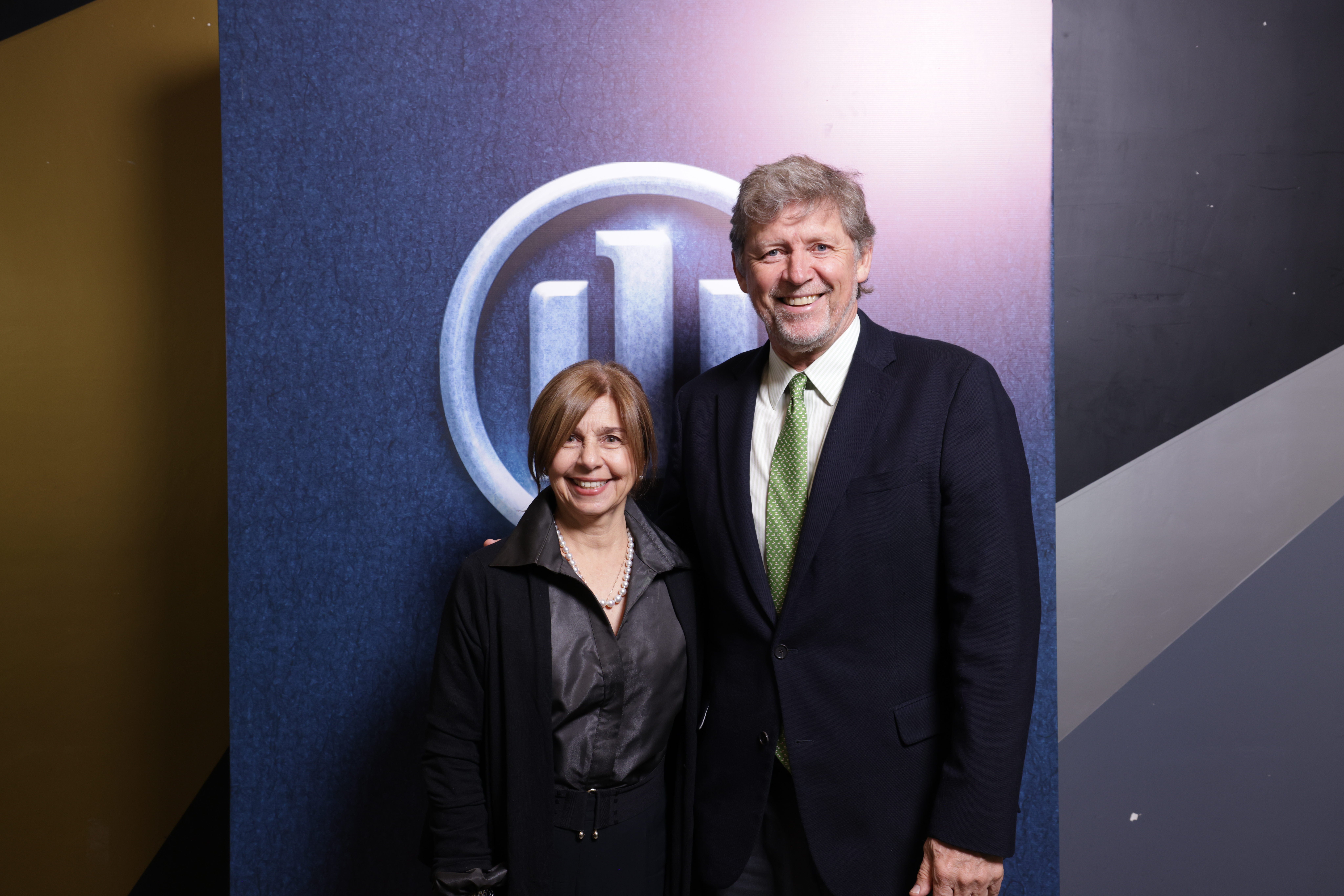 De la Clínica Marly, Lilian Baiz, oftalmóloga, y Luis Eduardo Cavelier, gerente