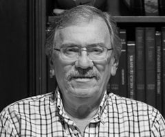 Falleció Guillermo Ruiz, historiador del fútbol Falleció Guillermo Ruiz, historiador del fútbol