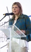 Adriana Guillén, presidenta de asocajas