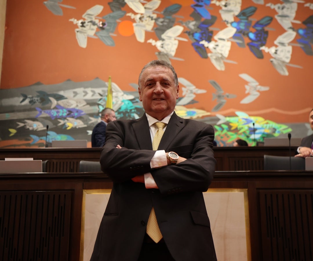 Óscar Darío Pérez, en el salón elíptico del Congreso