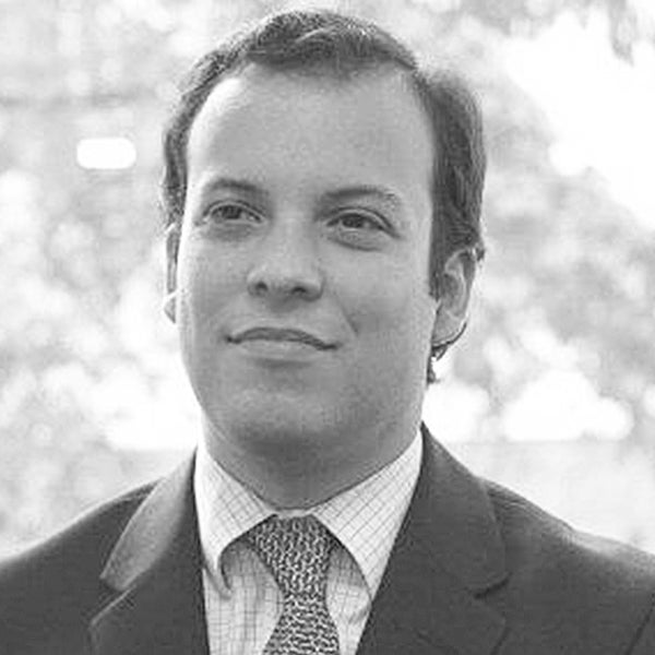 Diego Macias Gerente de consultoría financiera en Magar Asociados