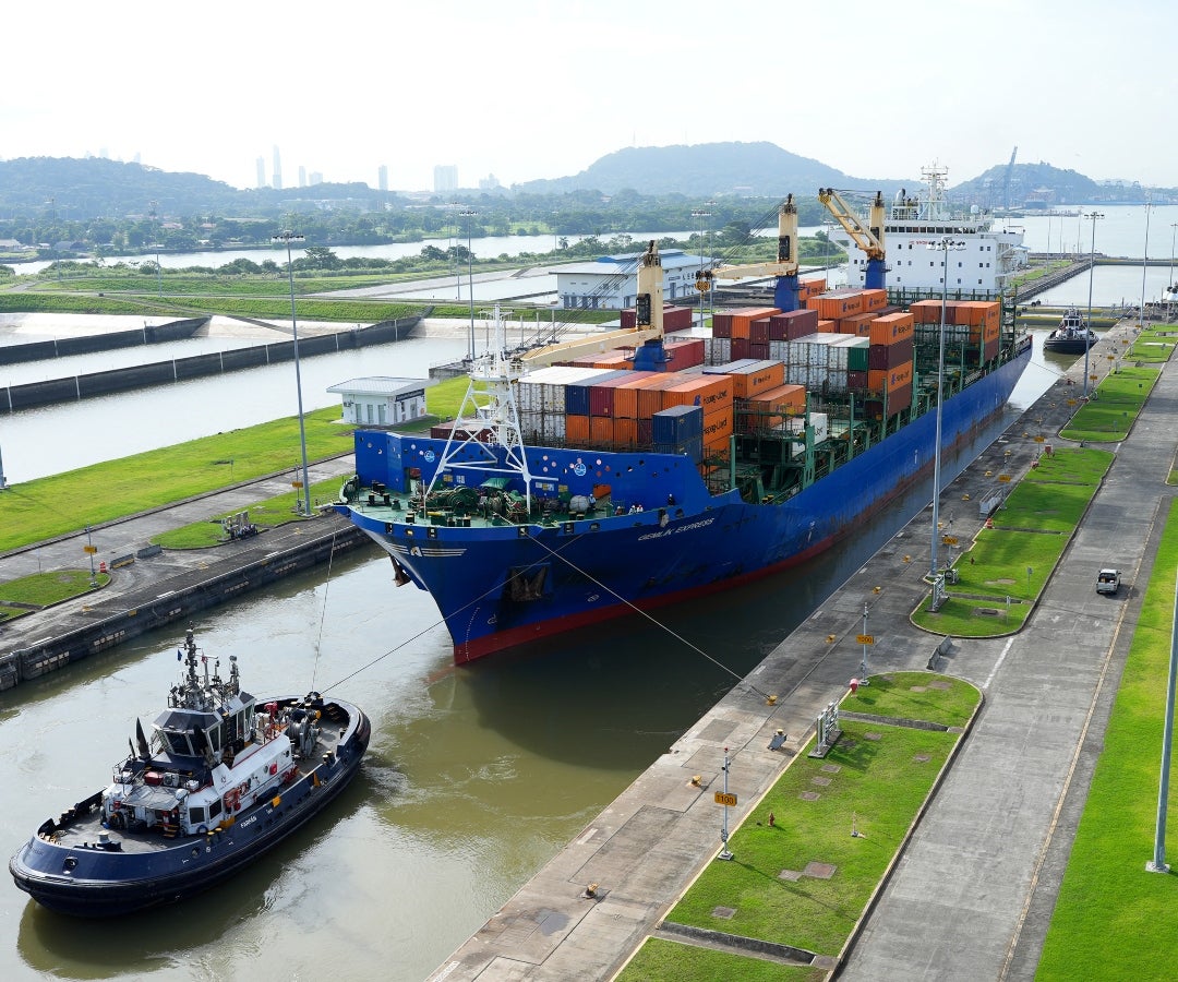 Canal de Panamá duplicaría tránsito de embarcaciones