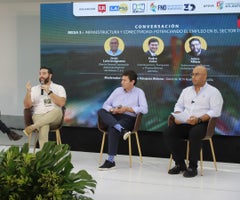 Jaime Alfaro, subsecretario de Turismo Gobernación de Atlántico, Pedro Cobos, gerente general Transportes y Turismo Berlinas del Fonce, y Jesús León Insignares, director general Corporación Autónoma Regional del Atlántico C.R.A. Jaime Alfaro, subsecretario de Turismo Gobernación de Atlántico, Pedro Cobos, gerente general Transportes y Turismo Berlinas del Fonce, y Jesús León Insignares, director general Corporación Autónoma Regional del Atlántico C.R.A.