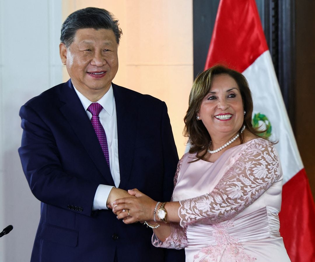 Dina Boluarte y Xi Jinping en Apec