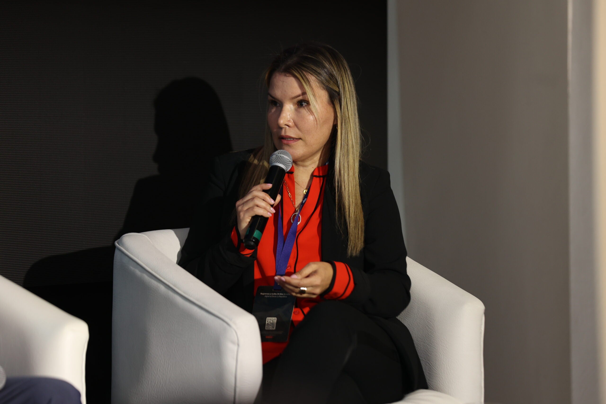 Darlin Andrea Duque, vicepresidenta de negocio Institucional de Cruz Verde