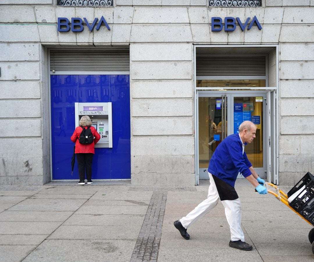 Bbva lanzó en mayo un intento hostil de adquirir Sabadell