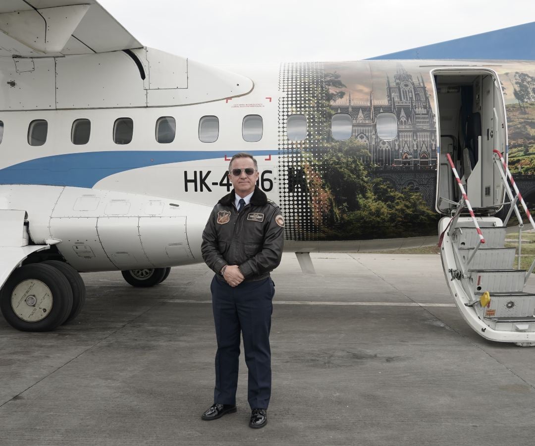 General mayor Oscar Zuluaga, presidente de Satena.