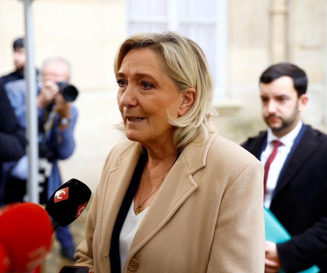 Líder de extrema derecha de Francia, Marine Le Pen