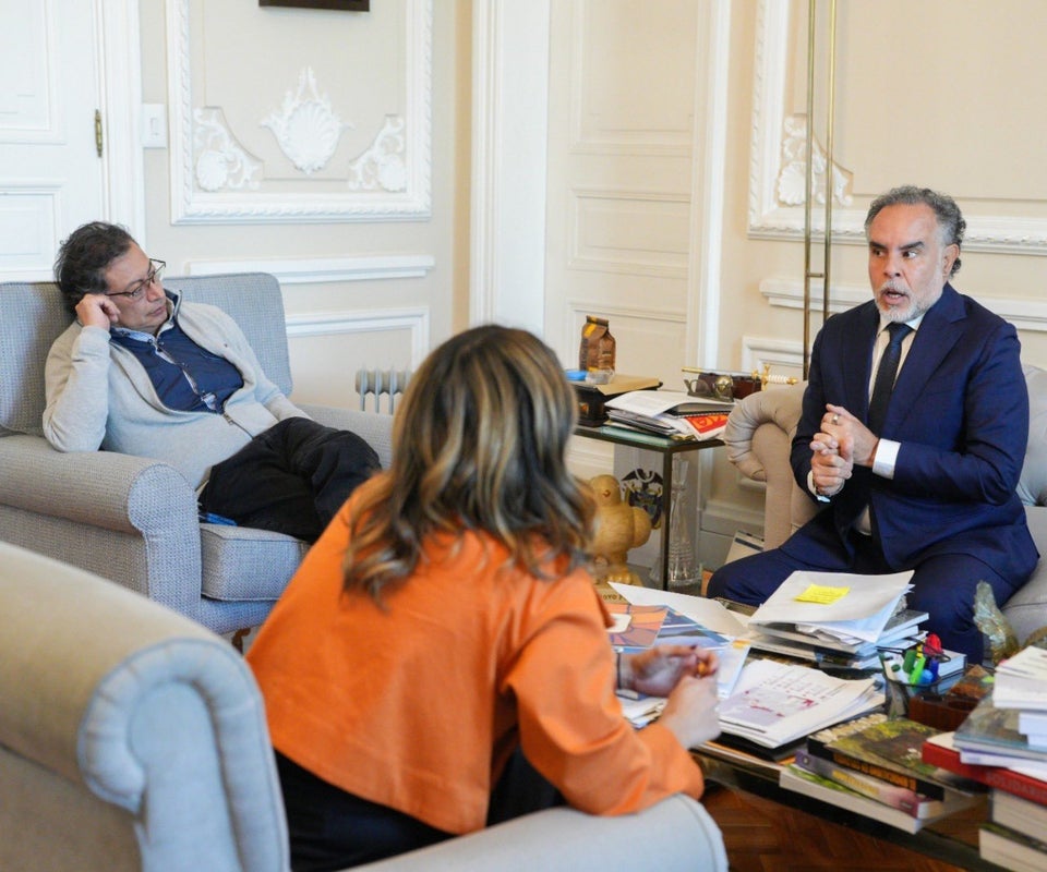 Reunión entre Armando Benedetti, Laura Sarabia y Gustavo Petro