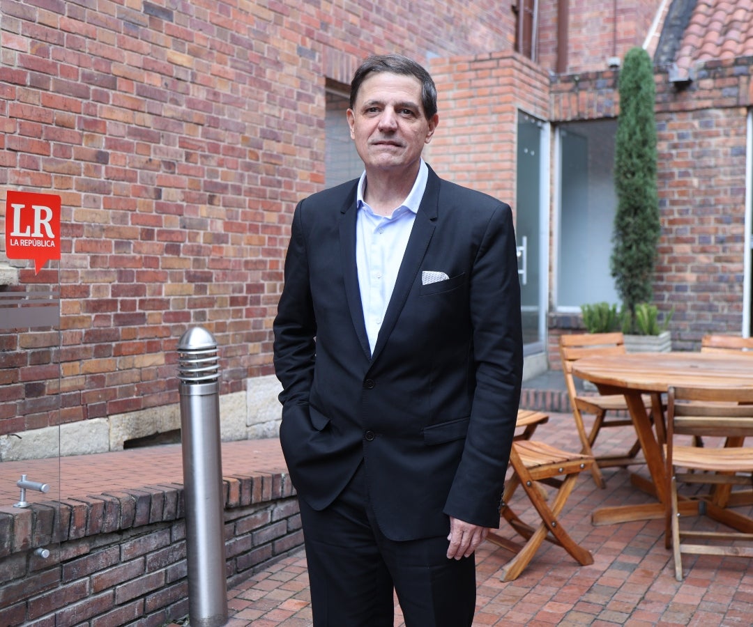 José Manuel Carbonell, gerente de tiendas Olímpica