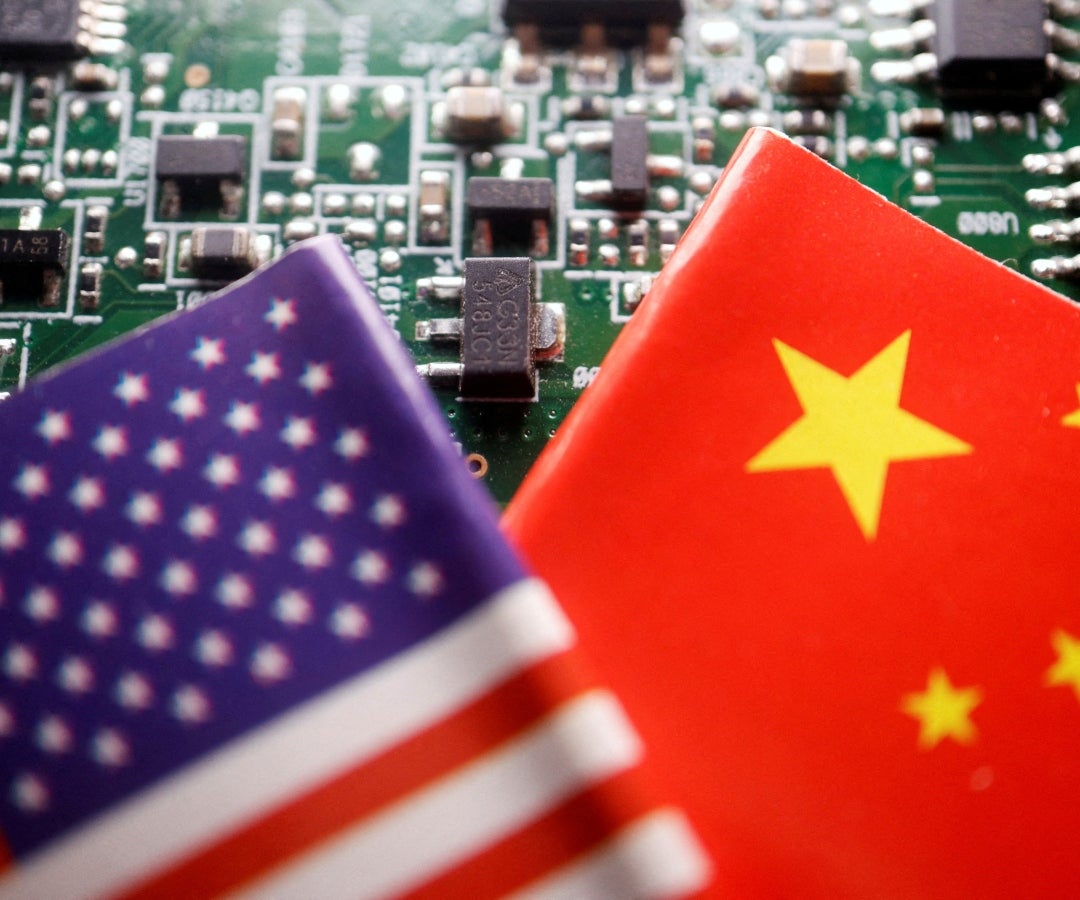 Estados Unidos impone nuevas restricciones a chips provenientes de China