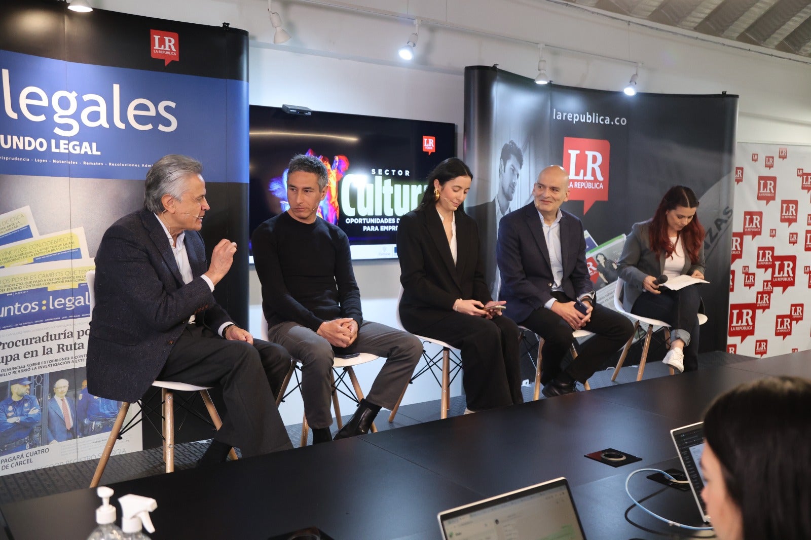 Ramiro Osorio, director del Teatro Mayor Julio Mario Santo Domingo; Paulo Sánchez, gerente de Teatro y Cultura Colsubsidio; Xiomara Suescún, directora del Centro Nacional de las Artes del Ministerio de las Culturas; y Jorge Ríos, gerente de Tuboleta