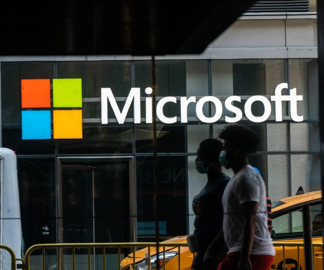 En el ejercicio fiscal anterior, que finalizó en junio de 2024, Microsoft gastó más de US$50.000 millones